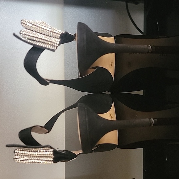 INC Cersei 3.5 in Heels with Rhinestone Bow - Picture 3 of 8